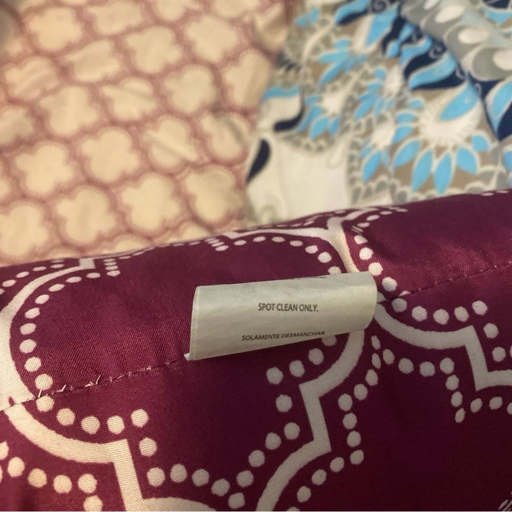 🩷5/$10🩷 Decor pillow - Picture 4 of 6